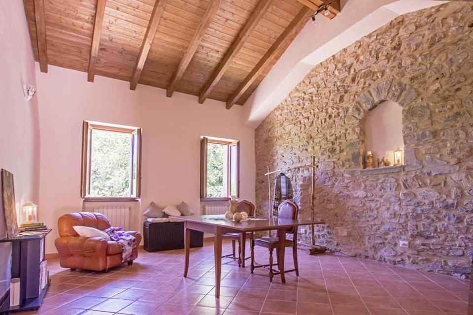 Agriturismo La Greciola Hotel Gabbiana Exterior photo